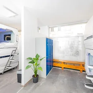 Space - Center Albergue Viena